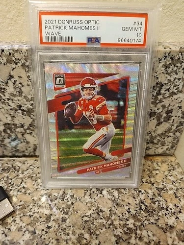 2021 Panini Donruss Optic Patrick Mahomes II #34 PSA 10 /299 MINT GEM CHIEFS