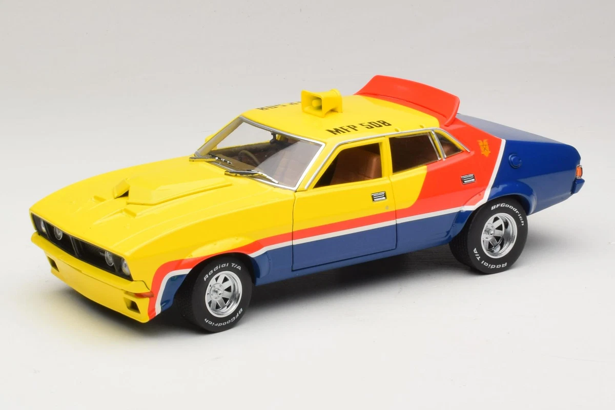 1/18 グリーンライト　MADMAX イエローインターセプター Greenlight Mad Max 1:18 Scale Diecast Cars, Trucks & Vans for sale
