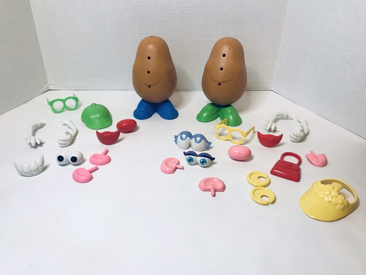 Mr. Potato HeadとMrs. Potato Headの2体セット Amazon.com: Mr Potato Head Mr & Mrs Potato Head-Set of 2