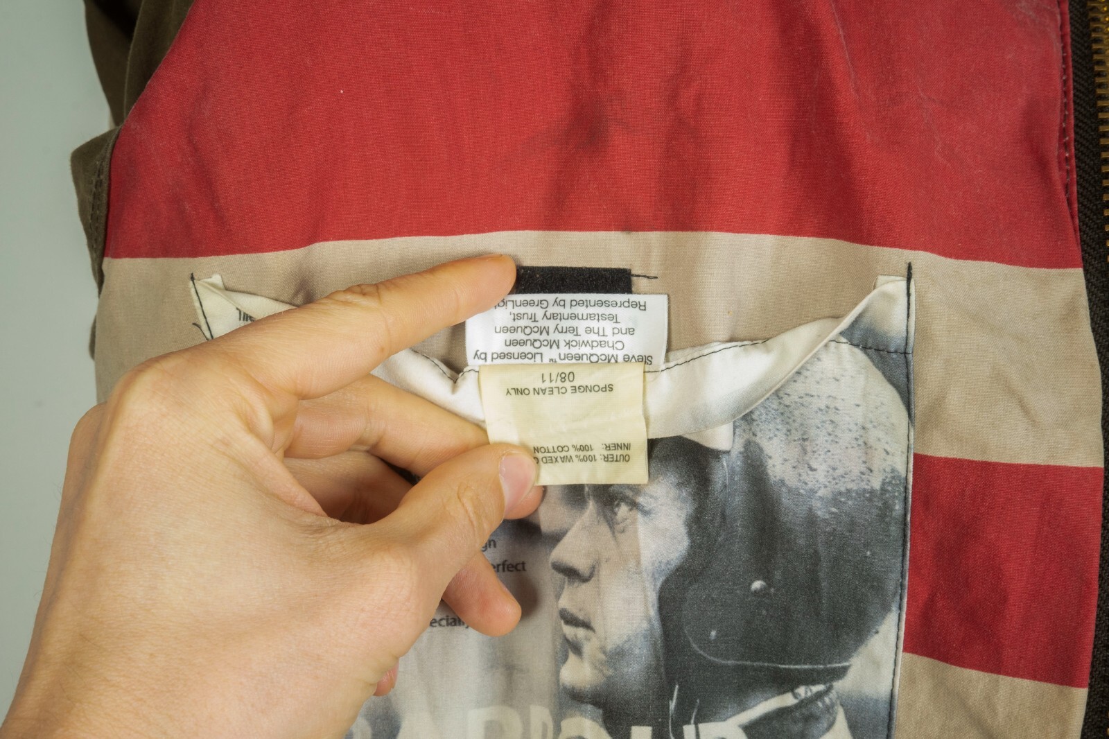 Foto 13 di 14