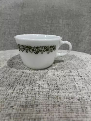 Vintage Pyrex Crazy Daisy Spring Blossom Coffee Cups Mug Milk Glass