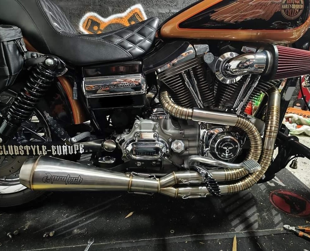 2 into 1 Exhaust Pipes Muffler fits Harley-Davidson Dyna FXD