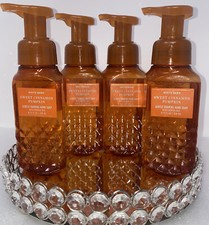 4 BATH  BODY WORKS WHITE BARN SWEET CINNAMON PUMPKIN GENTLE FOAMING HAND SOAP