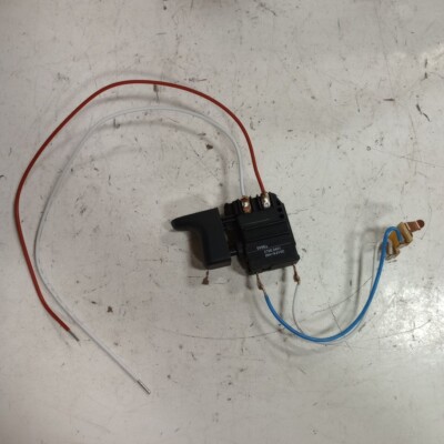 Marquardt no. T9945, NOS, On/Off Switch, 25A/19.2V DC.