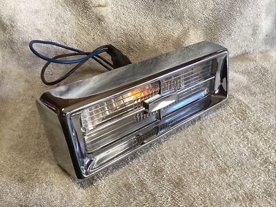 Oct 1968 Cadillac Deville Part Front Turn Signal Calais Fleetwood 