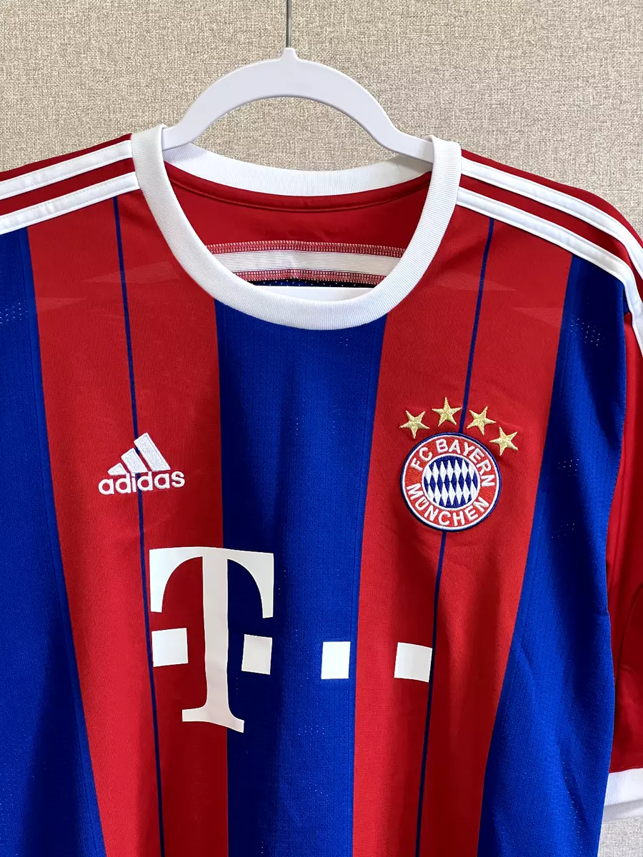 Bayern munich red and blue best sale jersey