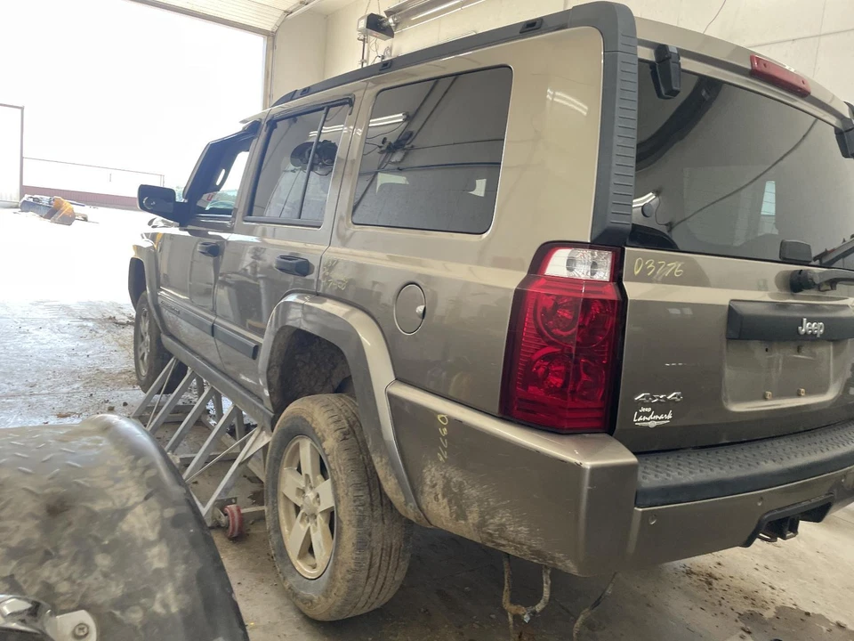 Espejo retrovisor izquierdo usado se adapta a: Jeep Commander Power 2006 negro grado A izquierdo Foto 4 de 4