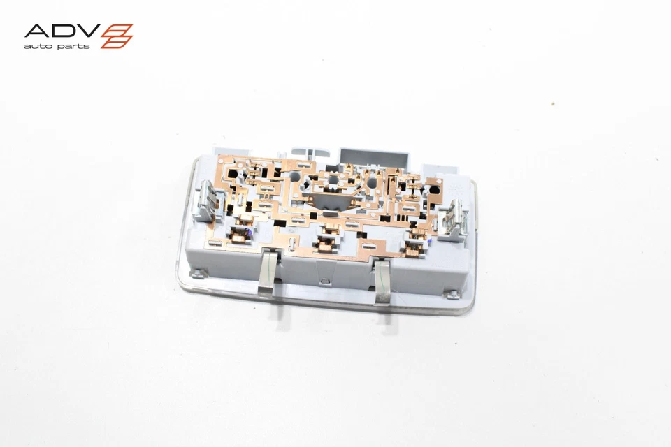 GMC CANYON CHEVY COLORADO 2015-2022 TECHO LECTURA CORTESÍA LUZ LÁMPARA OEM Foto 3 de 4