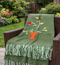 Green Wool Blanket Throw Floral Applique Chunky Fringe Tassels 84x57 GRN-30
