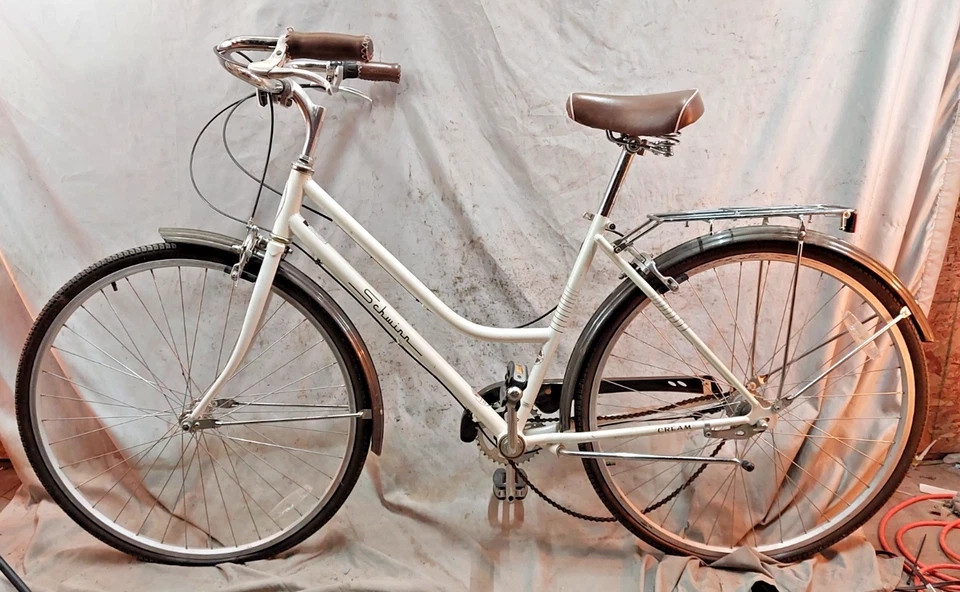 2015 Schwinn Cream Cruiser Bike 19" Large SRAM I-Motion 3 SPD Internal Hub Steel - Image 2 of 4