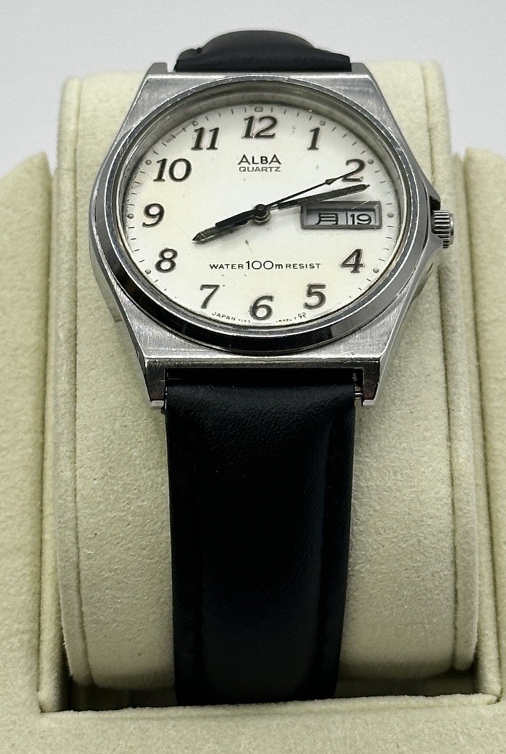 Quartz &amp; Seiko Bracelet, New Strap Alba Y143-8141 Battery Black Day/Date Leather - vintagewatches.pk