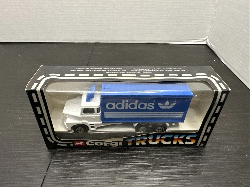Vintage CORGI ADIDAS Scania Container Truck 1984 Gt. Britain Brand New In Box - Image 2 of 4