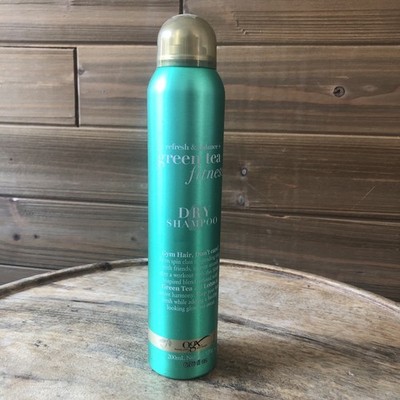 OGX Green Tea Fitness Refresh And Balance Dry Shampoo 6.76oz