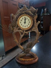 Rustic Lodge Pendulum Pinecone Bear Mantel Clock 