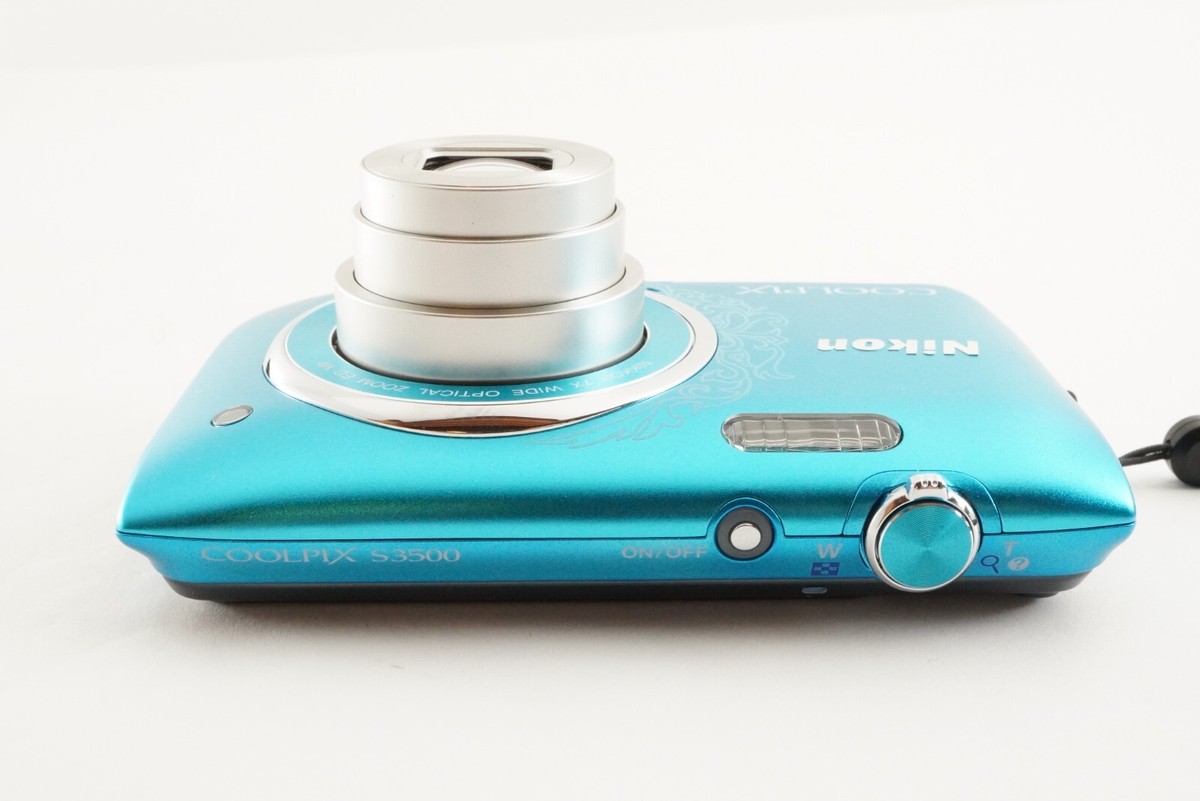 Nikon COOLPIX S3500 Oriental Blue & 4GB SDHCCard Digital