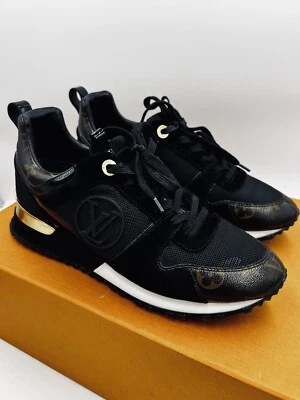 Louis Vuitton Run Away Sneaker Gr. 38 Top Zustand! - Bild 1 von 4