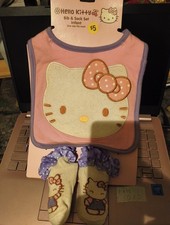 Hello Kitty Bib And Socks Set