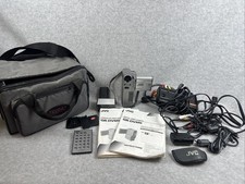 JVC Compact VHS Camcorder Kit Model GR-DVM5 with Batteries Bag  Tested Works