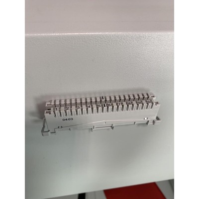 LSA+2 10DA ANSCHLUSSLEISTE mit FARBCODE CORNING 79101-511 00 m. DE620045695 (405