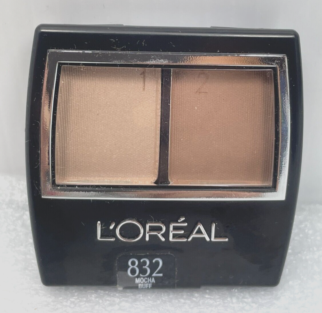 New L'OREAL WEAR INFINITE Studio Secrets Eye Shadow - #832 MOCHA