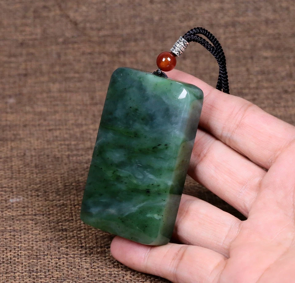 Certified 100% Natural Hetian Jade Pendants~Amuletet 和田碧玉,平安无事八方来财玉佩,实物非常漂亮 - Image 2 of 4