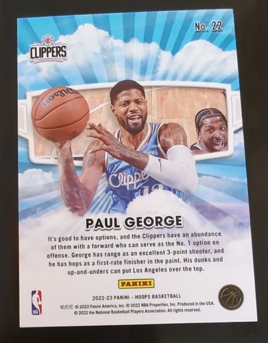 π2022-23 Paul George Panini NBA Hoops Skyview Insert Card Winter Parallel 22 NM - Picture 2 of 2