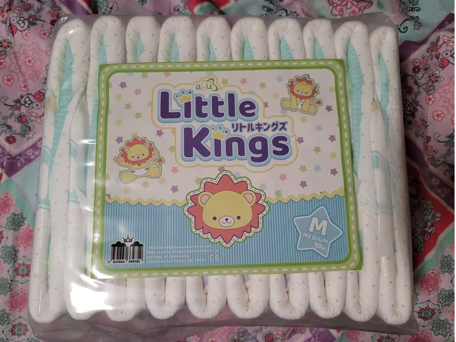 4 packs of Little kings ABDL diapers, Size Medium, 40 total