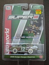 Auto World SC399 Super III 2008 Dodge Charger Stock White CHASE HO Slot Car