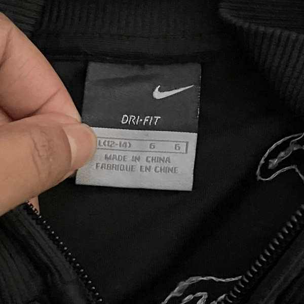 NIKE EMBROIDERED GRAPHIC TRACK JACKET YOUTH SIZE LARGE 12-14 BLACK ...