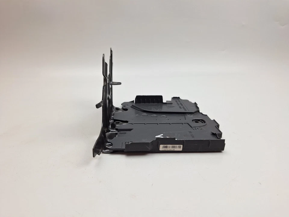 PEUGEOT 3008 P84 2018 BATTERY COMPARTMENT PANEL BRACKET HOLDER 9802095480 OEM - Image 4 of 4