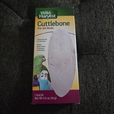 Wild Harvest 8-in-1 CUTTLEBONE GREAT SOURCE OF CALCIUM for ALL BIRDS CUTTLE BONE