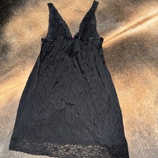Victorias Secret Vintage 100 Silk Black Slip Nightie Nightgown Lingerie MEDIUM