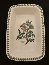 Portmeirion BOTANIC GARDEN Dog Rose 11” Rectangular Baking Dish