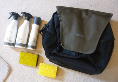 BMW Autopflege Reinigungsset; Tasche und Produkte; nagelneu und unbenutzt - top