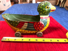 Vintage Tin Litho Duck Pull Toy Bright Colors No Dents 1930s 1950s