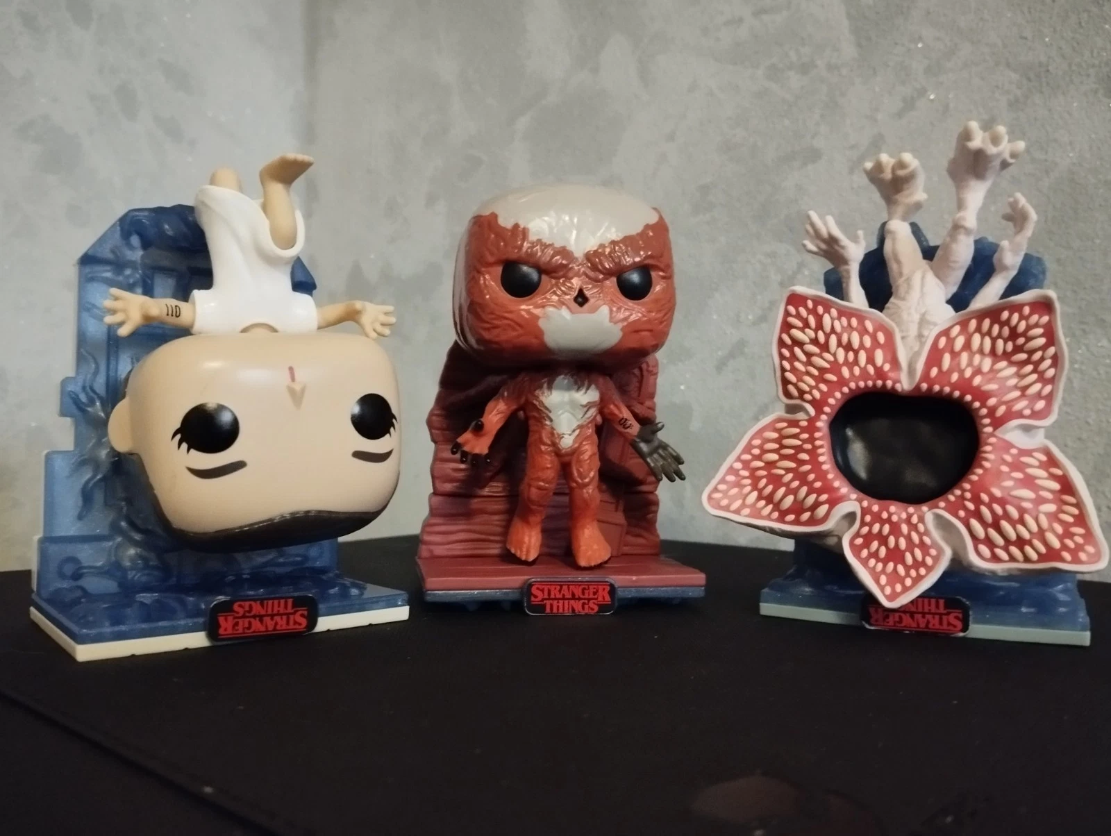 Set 3 Funko Pop Stranger Things Kinder Gran Sorpresa