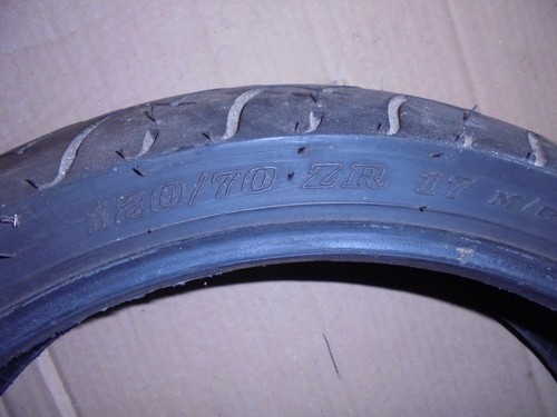 MOTORCYCLE TYRE PART WORN DUNLOP SPORTSMAX D207F 120/70-ZR17 58W - 第 5/7 張圖片