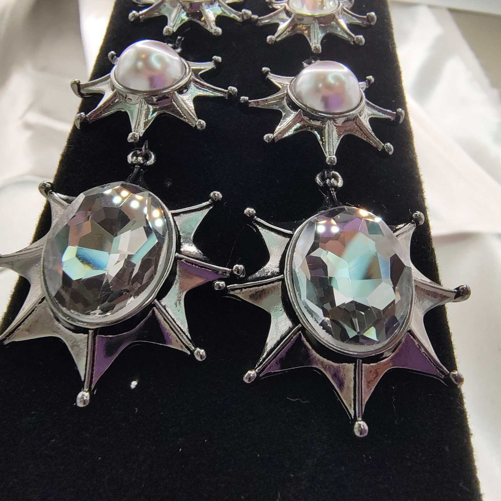 Hutton Wilkinson Earrings Rhinestone Starburst St… - image 15