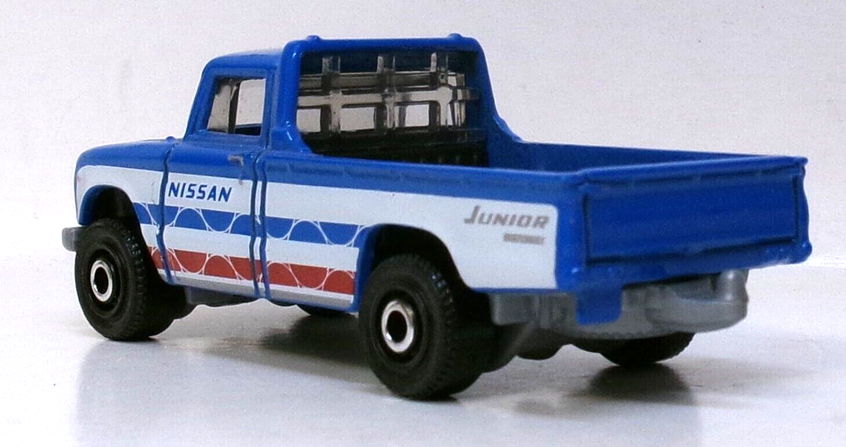 LOOSE 2022 MATCHBOX 1:64 MBX JAPAN TOURERS BLUE '62 NISSAN