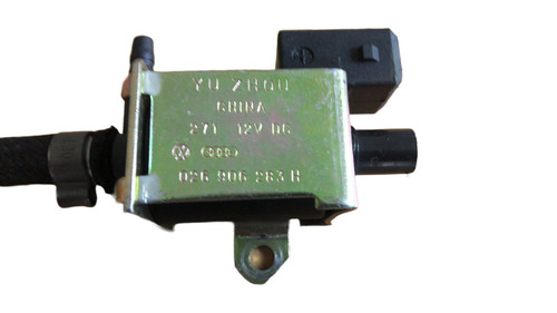 Audi 80/100/A3/A4/A6/A8 Magnetumschaltventil 026906283H