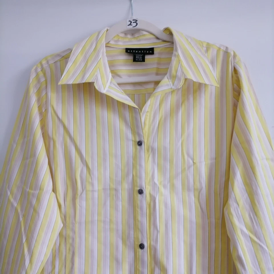 Camisa Attention Mujer Amarilla Blanca Estampado Rayas Y2K Moderna Abotonada Talla XL Foto 2 de 4