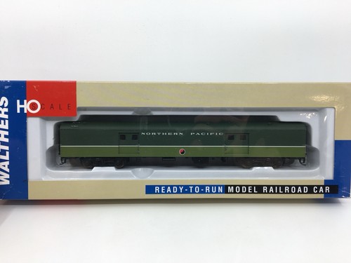 HO Walthers 932-6806 Northern Pacific Pullman Standard 72’ vagón de equipaje NP | Condition: Used