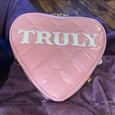Truly Beauty Pink Quilted Heart Purse Bag With Gold Chain Makeup Handbag EUC