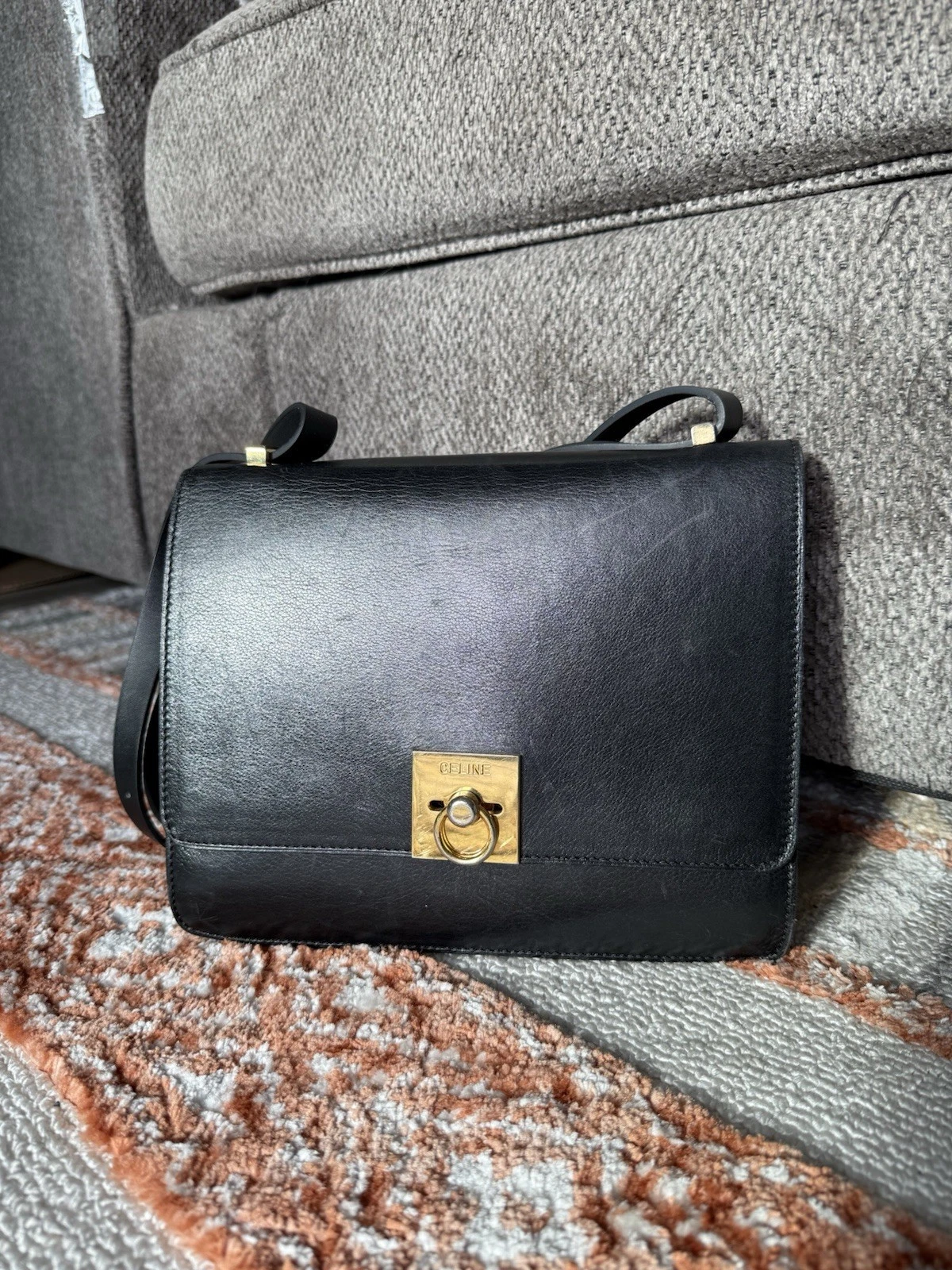 Celine — RARE CELINE Vintage Box Bag O Ring Clasp Black calfskin Leather Crossbody