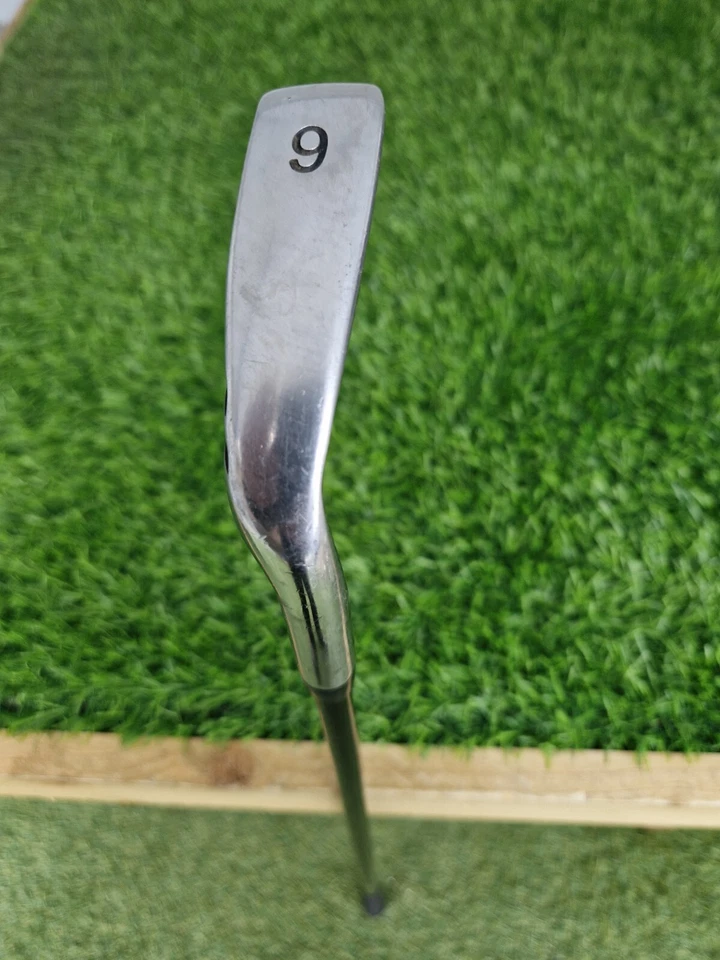 MacGregor CG-3000 #6 Iron - Regular Flex Graphite Shaft - Right Handed - Image 3 of 4