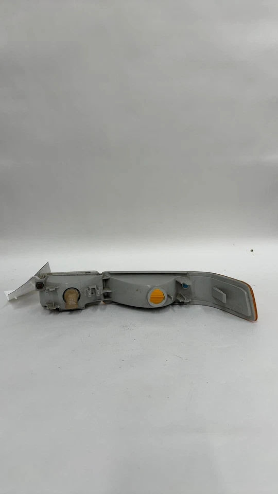 Chevrolet Blazer S10/Jimmy S15 1998-2005 diestro lámpara de estacionamiento señal de giro 16524260 Foto 3 de 4