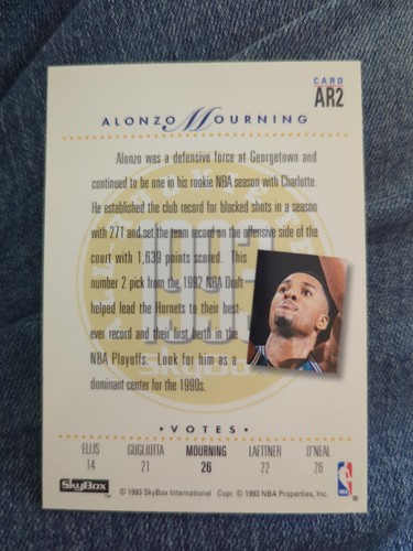 1992-93 Skybox ALONZO MOURNING #AR2 Basketball Insert Card ALL ROOKIE TEAM - Bild 2 von 2
