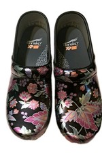 Dansko XP 2.0 Professional Clog 38 Paisley Floral Patent NEW Nurse Chef HTF