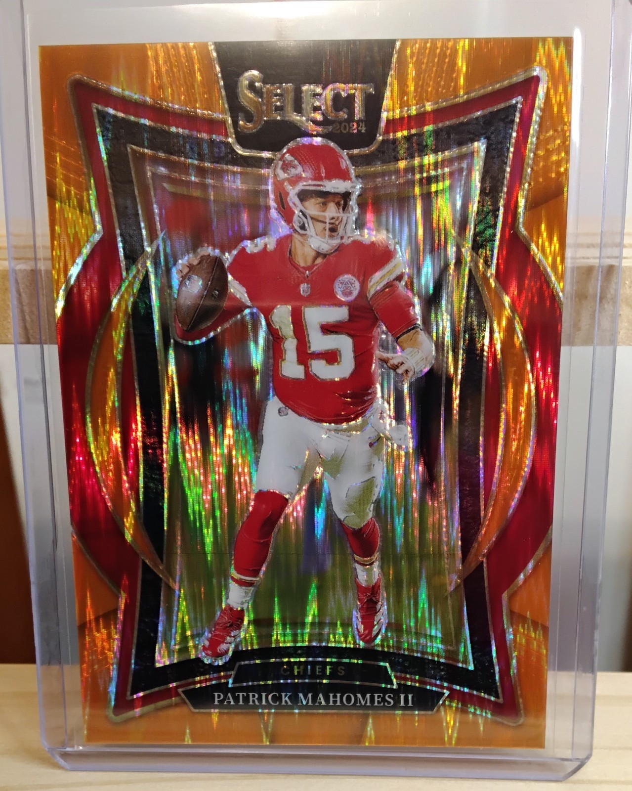 2024 Panini Select - Concourse Patrick Mahomes II #33 Orange Shock Prizm /499