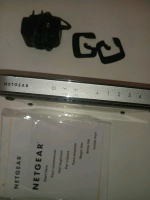 Netgear RangeMax Duo Wireless-N 300 Router WNDR3300